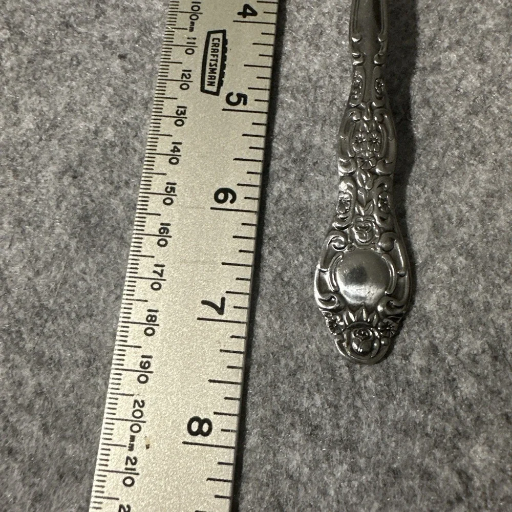 5 International Stainless Korea VERONA Pattern Tablespoons‎